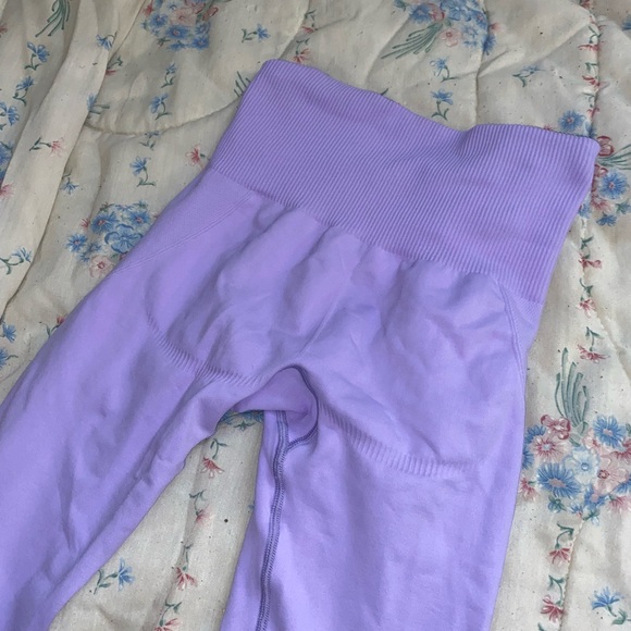 Doyoueven seamless lilac leggings - Picture 5 of 5